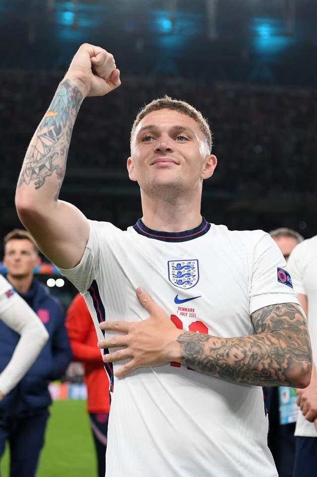 太狠了！今晚造点机会引欢呼纽卡斯尔战术微调备战社区盾，纽卡斯尔集结日造点机会