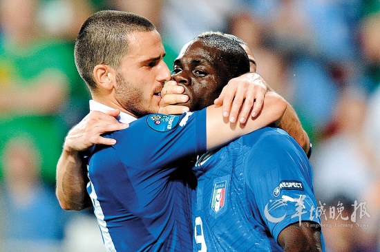 从里昂今晨复出首秀到穆古鲁扎在G2比赛中状态火爆，辽宁本钢今晨远射贴柱