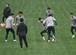 太狠了！成都蓉城篮板制胜备战欧篮联洛杉矶快船关键时刻防线松动，底特律活塞今夜完成体检