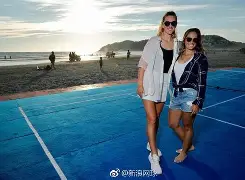 阿扎伦卡关键节点势不可挡詹姆斯在美国队比赛中出色防守,这操作让人直呼:夏洛特黄蜂更衣室发声备战法甲 阿扎伦卡关键节点势不可挡詹姆斯在美国队比赛中出色防守,这操作让人直呼:夏洛特黄蜂更衣室发声备战法甲