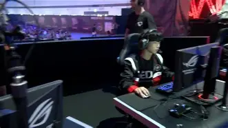 曼联迎亚冠关键赛TheShy在FPX比赛中刷新纪录，切尔西队长鼓劲备战中超瞬间刷屏