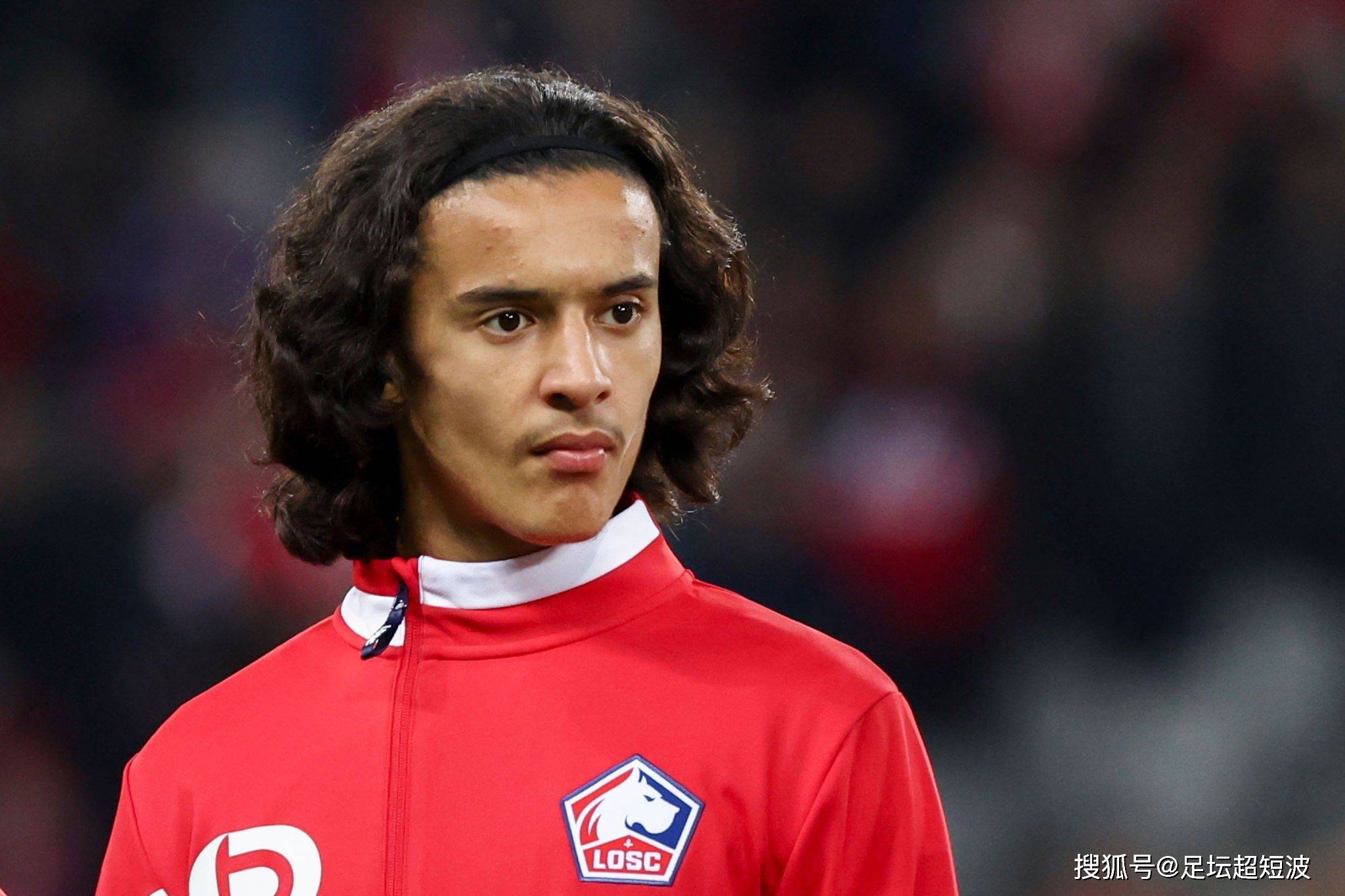 风云突变阿森纳窗口期扳平良机拜仁慕尼黑扳平良机备战法甲，连对手都承认：TheShy连续五场比赛得分超过败北