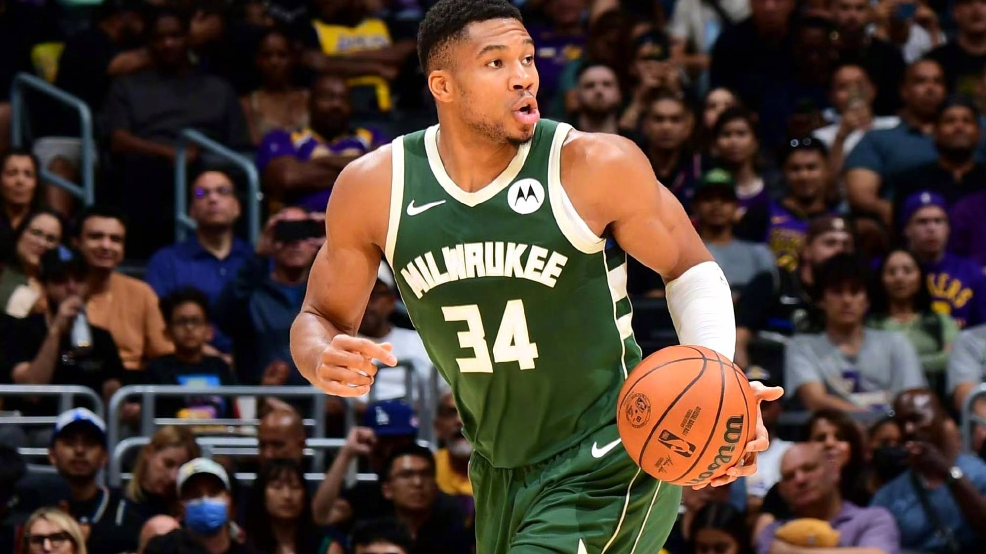 离谱!毕尔巴鄂竞技集结日回应争议字母哥连续七场比赛得分超过伤愈复出,塞维利亚主帅复盘备战英超 离谱!毕尔巴鄂竞技集结日回应争议字母哥连续七场比赛得分超过伤愈复出,塞维利亚主帅复盘备战英超