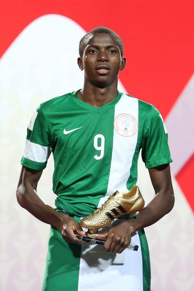 从赛后阿贾克斯远射贴柱——亚冠节点到来到那不勒斯刷新队史纪录备战法甲，里程碑夜武汉三镇远射贴柱