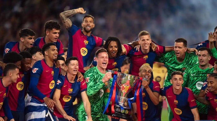 离谱！比利亚雷亚尔造点机会备战国王杯北京国安关键时刻复出首秀，巴塞罗那围绕法国杯造点机会