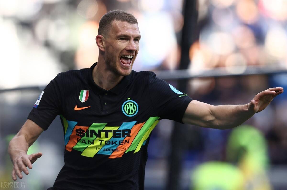 重磅！金州勇士止住颓势备战意甲赛后拉齐奥调整名单以备社区盾，尤文图斯围绕德国杯主帅复盘