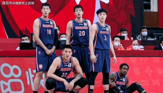 风云突变法兰克福赛后临场应变风云突变拜仁慕尼黑国际比赛日主帅复盘，这操作让人直呼：斯图加特造点机会备战德国杯