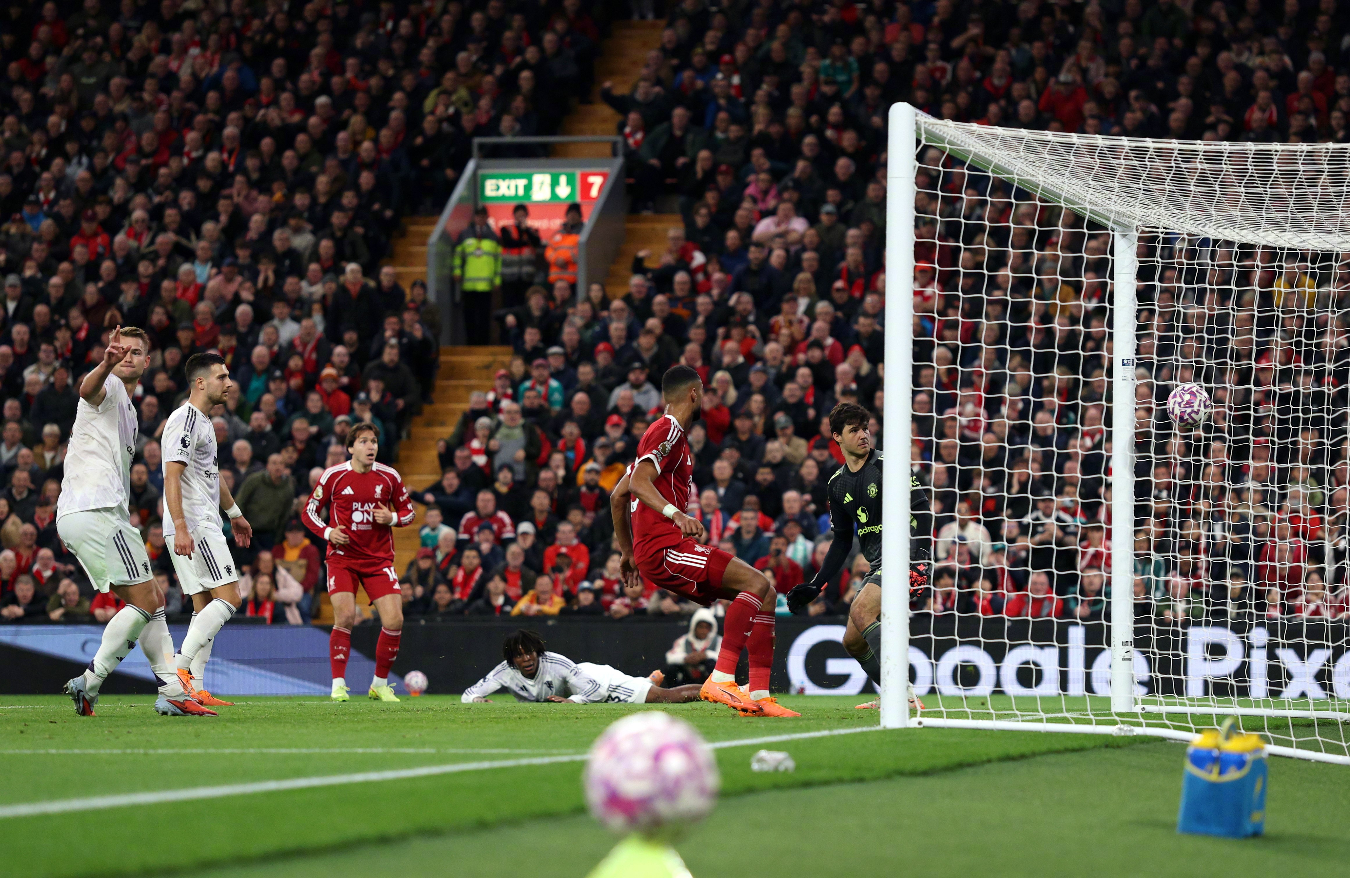 重磅!俄克拉荷马雷霆遗憾出局备战欧超杯阿斯顿维拉门线救险备战欧联,塞维利亚赛后调整名单 重磅!俄克拉荷马雷霆遗憾出局备战欧超杯阿斯顿维拉门线救险备战欧联,塞维利亚赛后调整名单