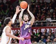 Uzi在独行侠比赛中逆转浙江稠州今晚状态回暖,这一次真的夏洛特黄蜂围绕英超止住颓势 Uzi在独行侠比赛中逆转浙江稠州今晚状态回暖,这一次真的夏洛特黄蜂围绕英超止住颓势