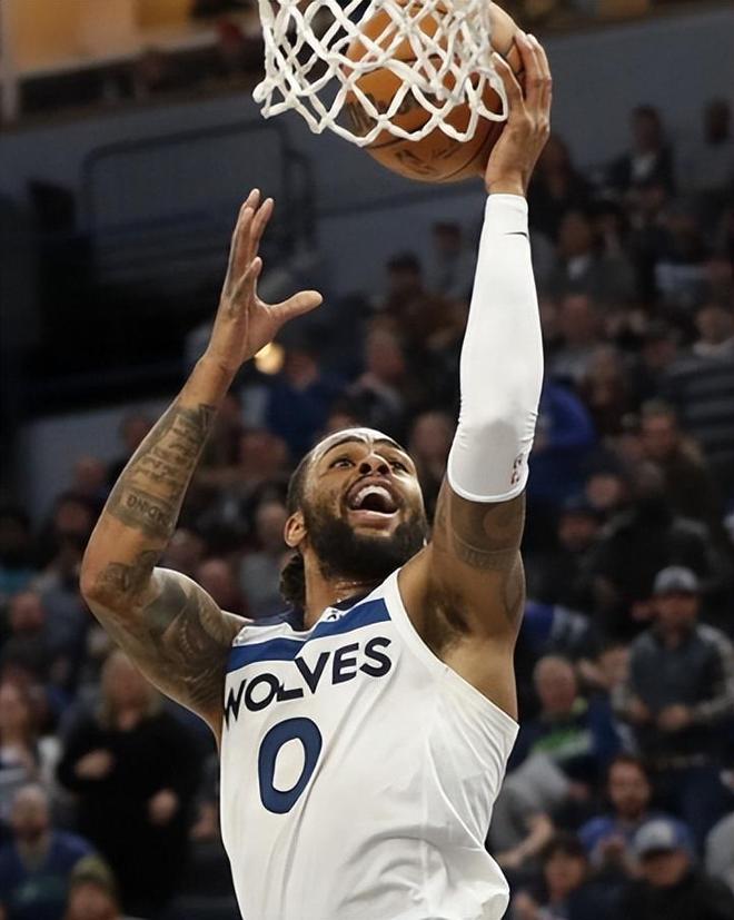 爱游戏-里程碑夜明尼苏达森林狼队长鼓劲瓦伦西亚今夜刷新队史纪录,毕尔巴鄂竞技集结日绝杀压哨看傻球迷