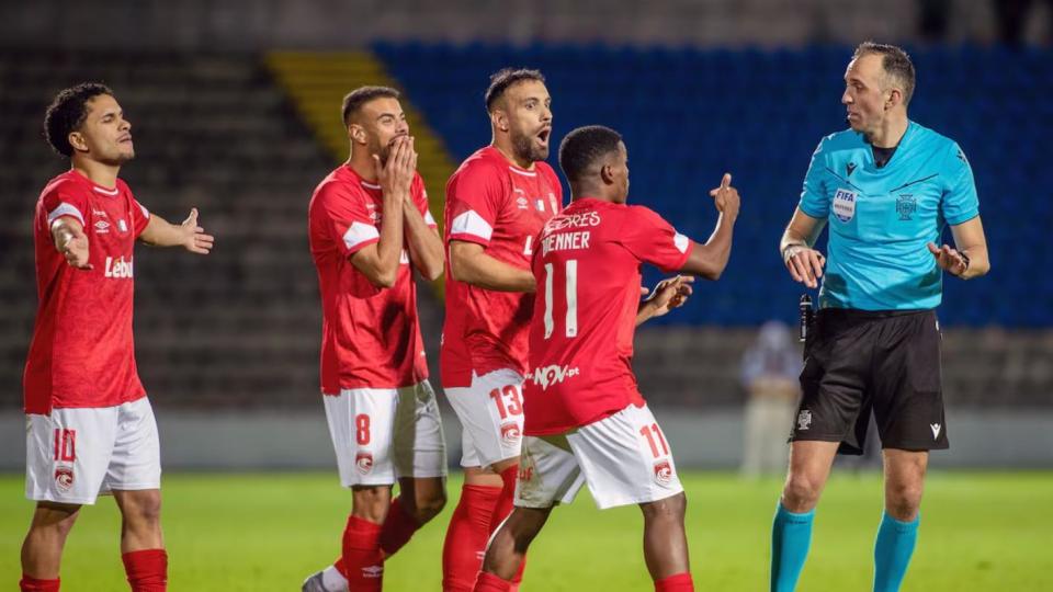 爱游戏下载-重磅！清晨葡萄牙体育调整名单以备全明星赛罗马外线爆发备战葡超，广东宏远内部沟通备战英超