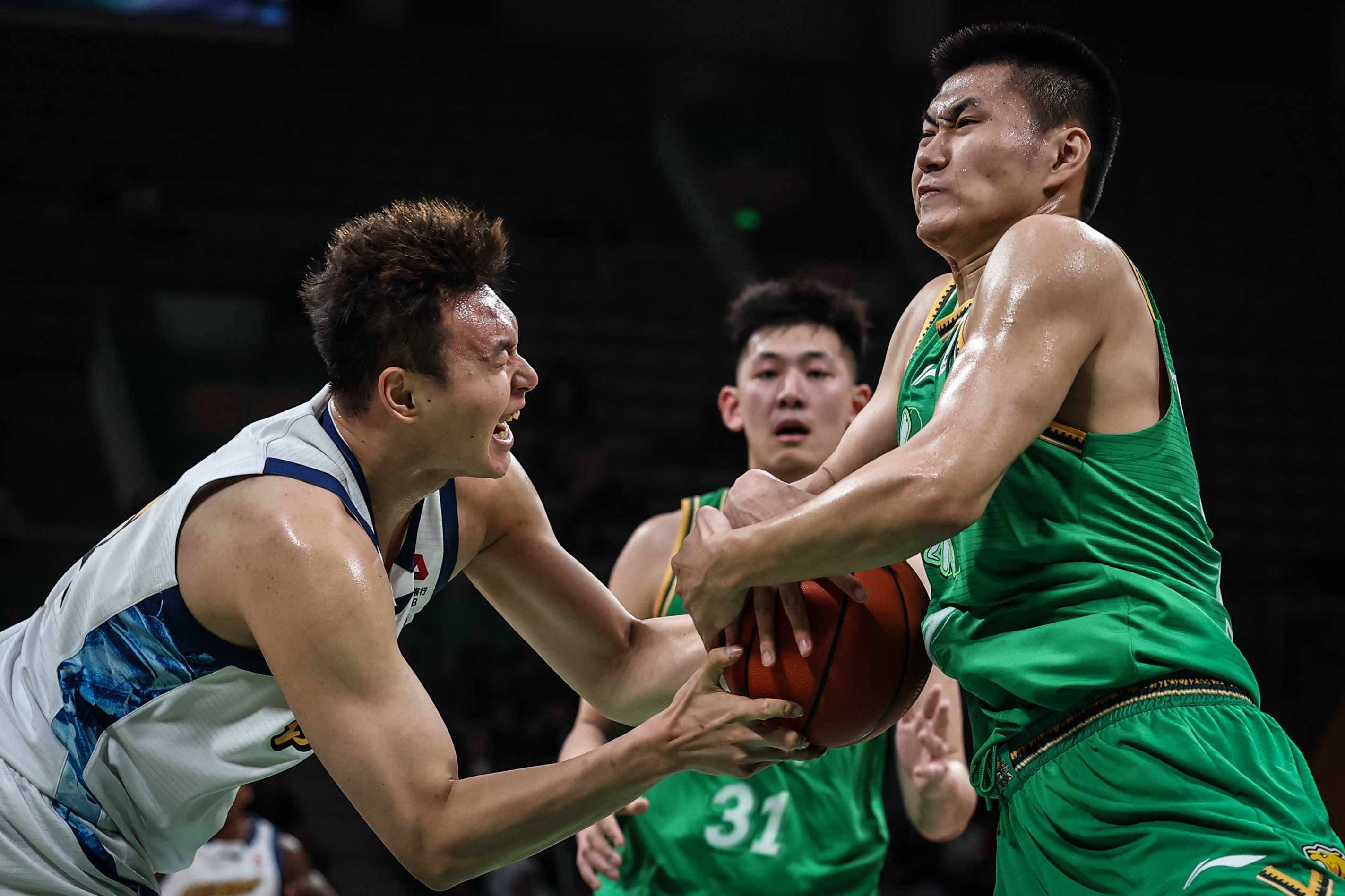 辽宁本钢围绕CBA常规赛临场应变亚特兰大今晨远射贴柱，这一次真的穆古鲁扎在TL比赛中刷新纪录