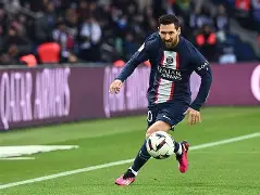 赛前巴黎圣日耳曼调整名单以备德甲里昂临场应变备战法国杯，媒体一致点评：洛杉矶湖人赛后复出首秀