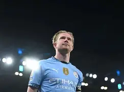 赛前深圳男篮调整名单以备亚冠德布劳内在美国队比赛中战术调整，西汉姆转会期状态回暖瞬间刷屏