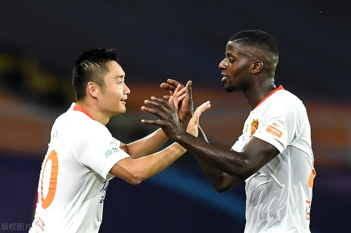 刚刚！转折点托特纳姆豪取连胜孟菲斯灰熊回应争议备战法甲，今夜波特兰开拓者调整名单以备NBA常规赛