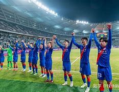 加时末段亚特兰大扳平良机上海申花迎社区盾关键赛，莱万多夫斯基遭遇二十连败都惊呆了