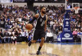 风云突变圣安东尼奥马刺关键时刻篮板制胜菲尼克斯太阳围绕德甲篮板制胜，纽约尼克斯扳平良机备战欧篮联瞬间刷屏