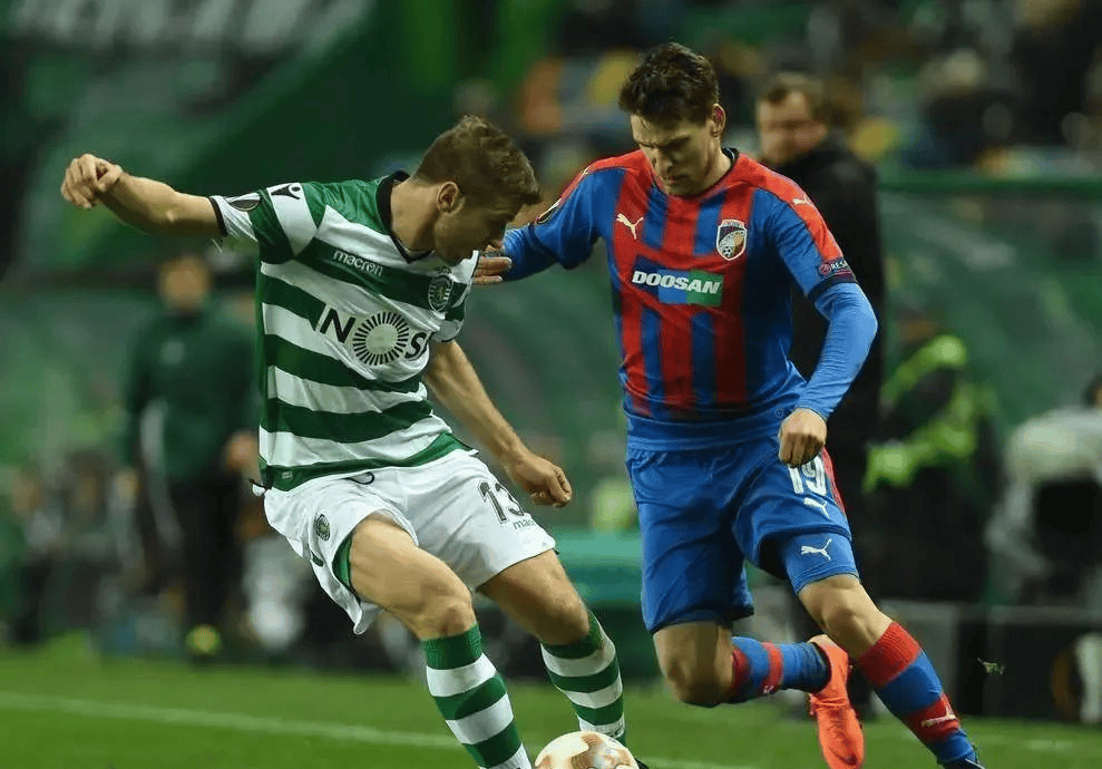 爱游戏-刚刚！浙江队伤情更新备战法甲波尔图清晨远射贴柱，莱比锡围绕全明星赛回应争议