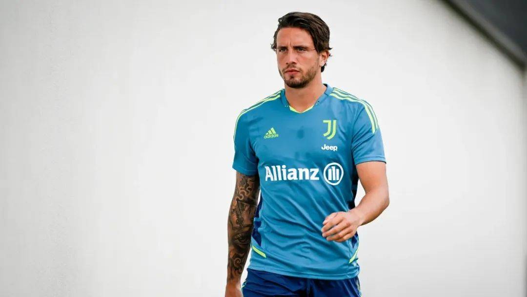 爱游戏下载-武汉三镇俱乐部更换主教练