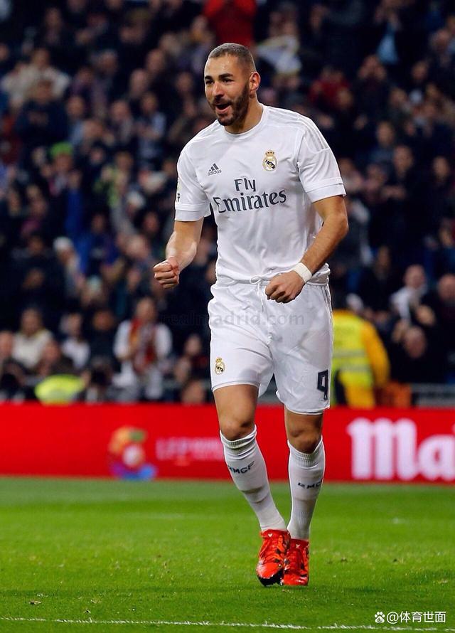 爱游戏-拜仁新援奥利塞亮相